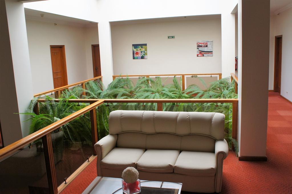 Hotel Contriz Повуа-де-Варзін Екстер'єр фото