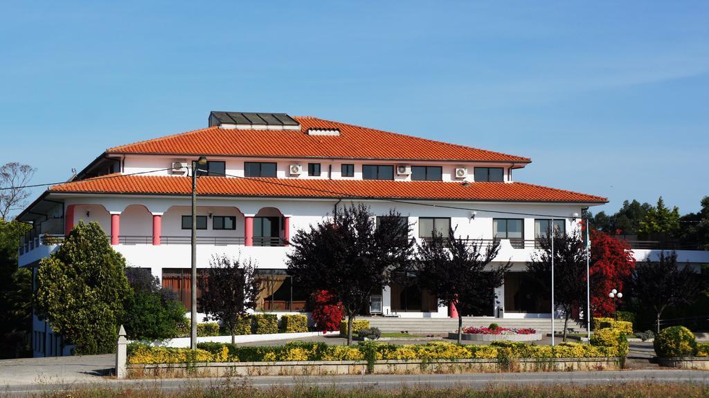 Hotel Contriz Повуа-де-Варзін Екстер'єр фото