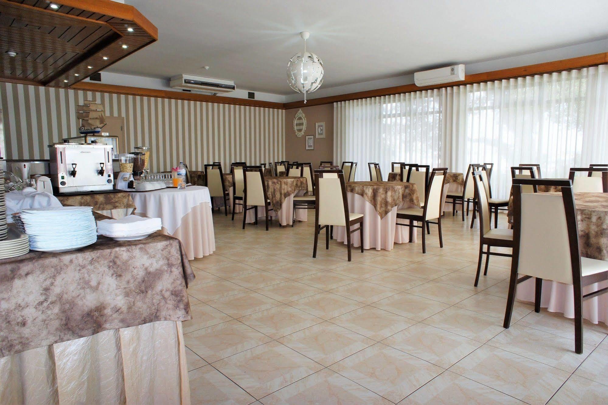 Hotel Contriz Повуа-де-Варзін Екстер'єр фото